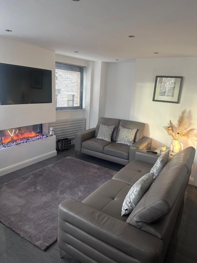 Luxury Apartment Belfast City Centre Overlooking Custom House Sqaure מראה חיצוני תמונה